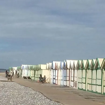 Le Clos De Beauchamps L'entre 2 Baies Accueil Velo Apartment *