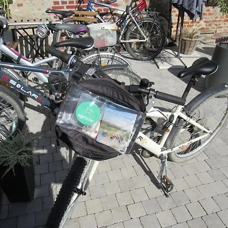 Le Clos De Beauchamps L'entre 2 Baies Accueil Velo *