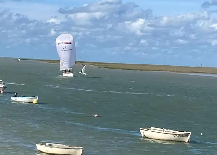 Le Clos De Beauchamps L'entre 2 Baies Accueil Velo Appartement